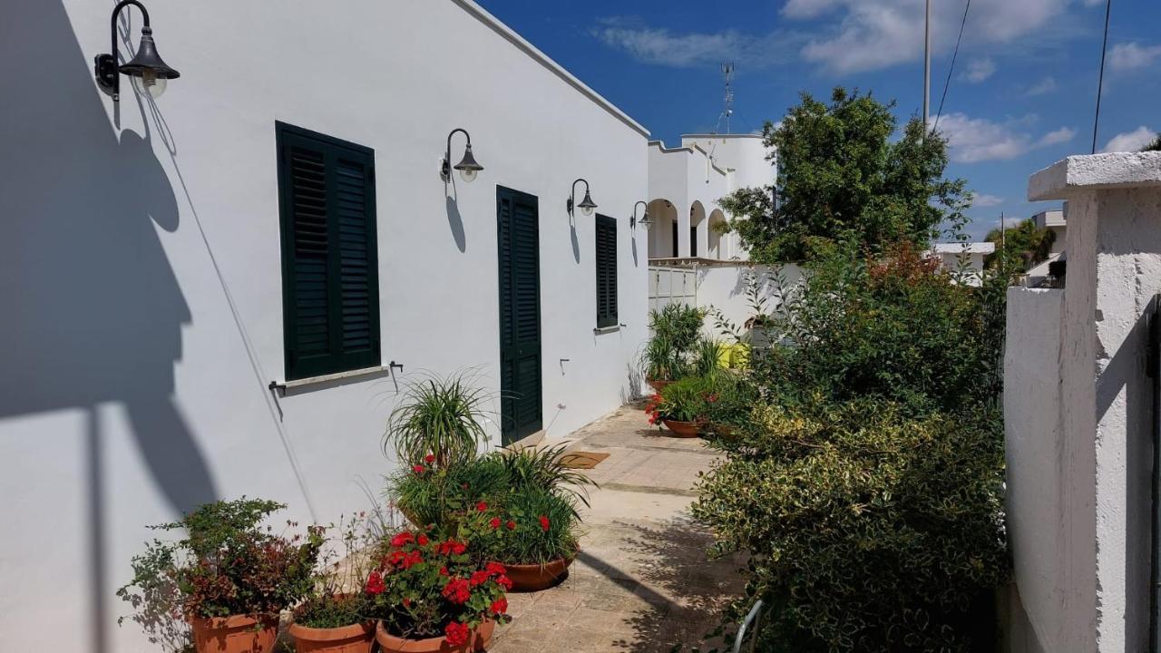 Monolocale Da Anna Apartment Porto Cesareo Bagian luar foto